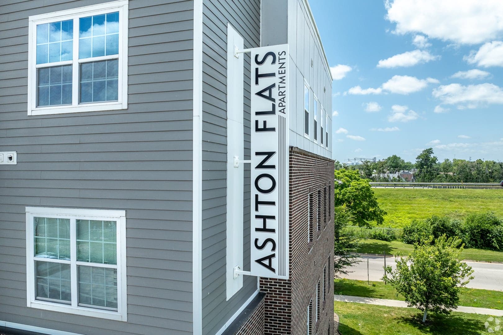 Ashton Flats photo 4